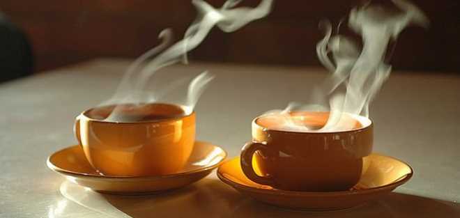 Tiryakilere şok! Sıcak çay kanser yapıyor