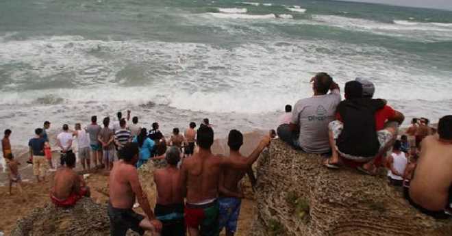 Şile`de 3 kişi boğuldu, 2 kişi denizde kayıp