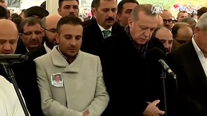 Erdoğan arkadaşı Güdük´ün cenaze törenine katıldı
