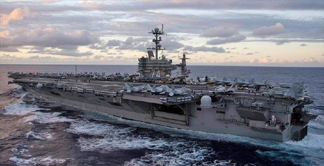 Hürmüz´de bir gerilim daha! İngiliz donanması İran teknelerini uyardı