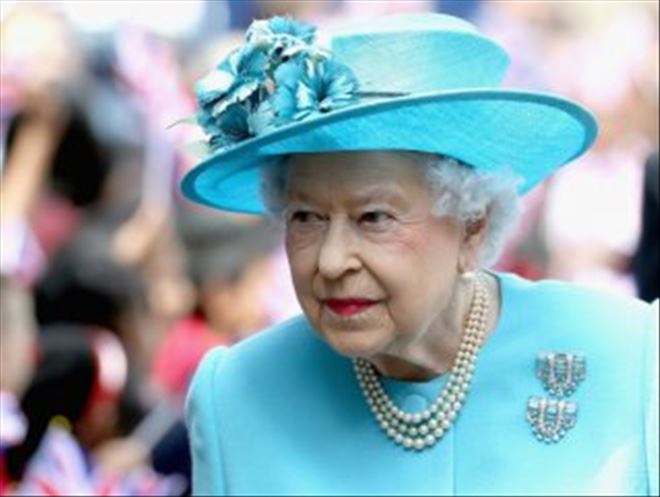 Kraliçe Elizabeth, 94´üncü yaşını internetten kutlayacak