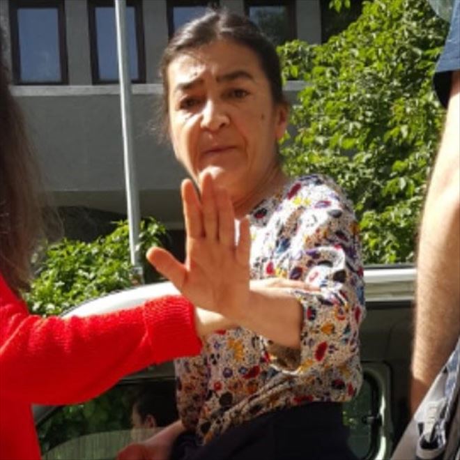 Gazeteci Müyesser Yıldız tutuklandı