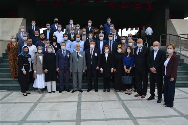 Gelecek parti il yönetimi Adnan Menderes Anma törenine katılım sağladılar 