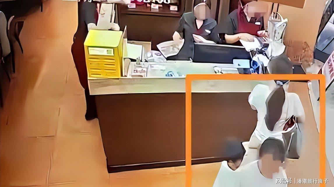 “铁汉”心目中足坛最佳11人,无2大球王无双骄,但这2人从不缺席