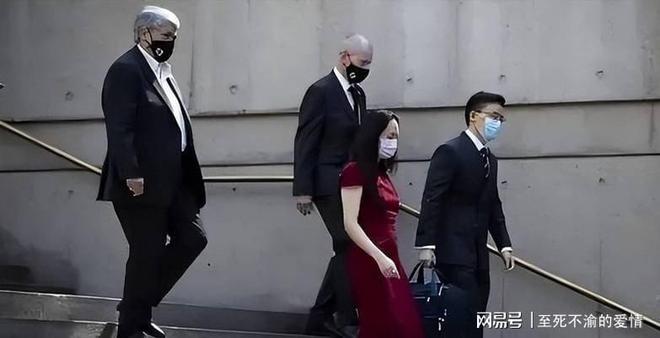 戈登:在加盟巴萨前,我上了六节西语课