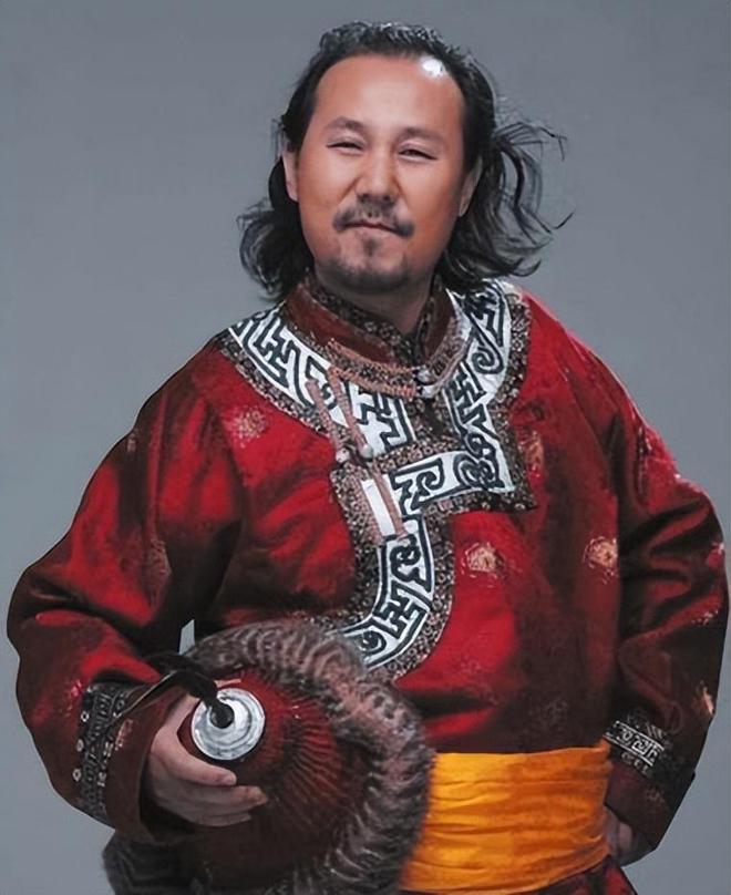 世界杯抢镜王:宠物鸭“梅林”身披墨西哥战袍走红网络