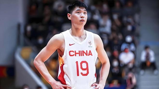 揽获赛季第三冠,谢尔顿成全场地冠军现役第12人!